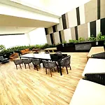The Colony Stay Well Studio With Kl View